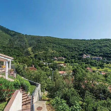 Pet Friendly In Mošćenička Draga